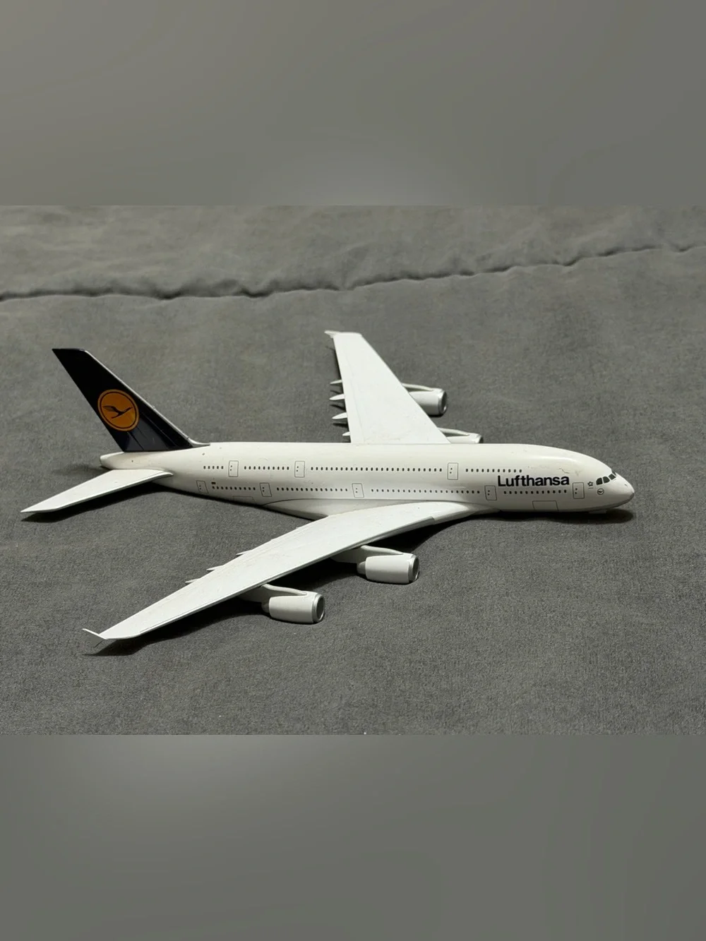 Herpa 550727 1:200 Lufthansa - Airbus A380-800